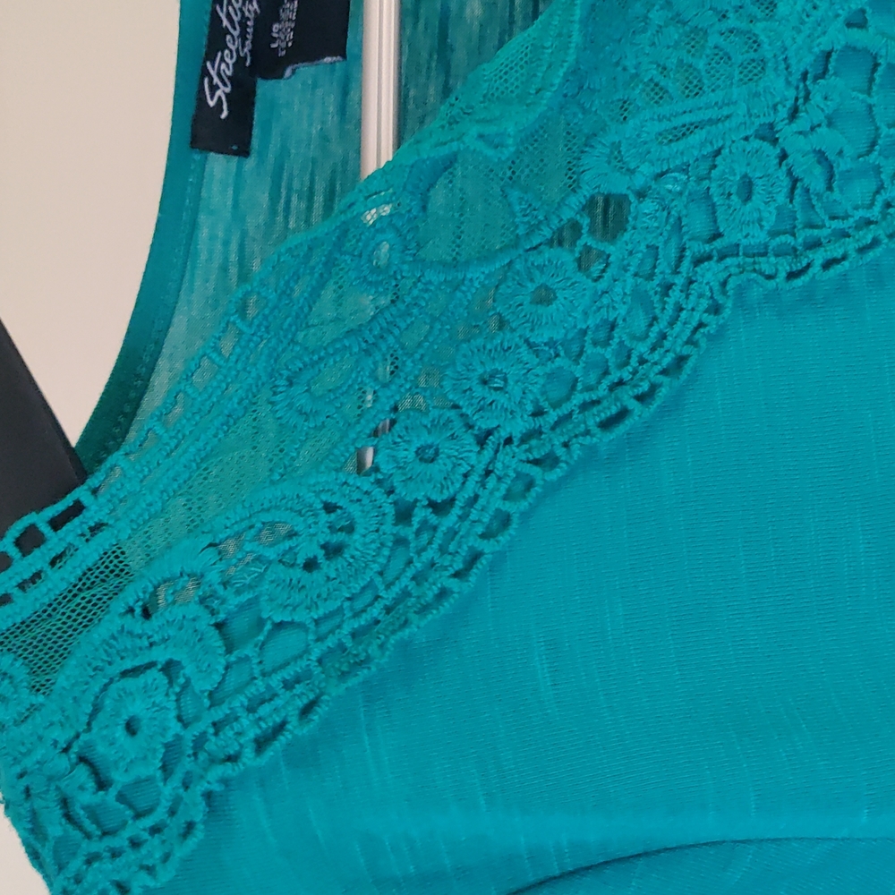Turquoise Blouse - Picture 8 of 10